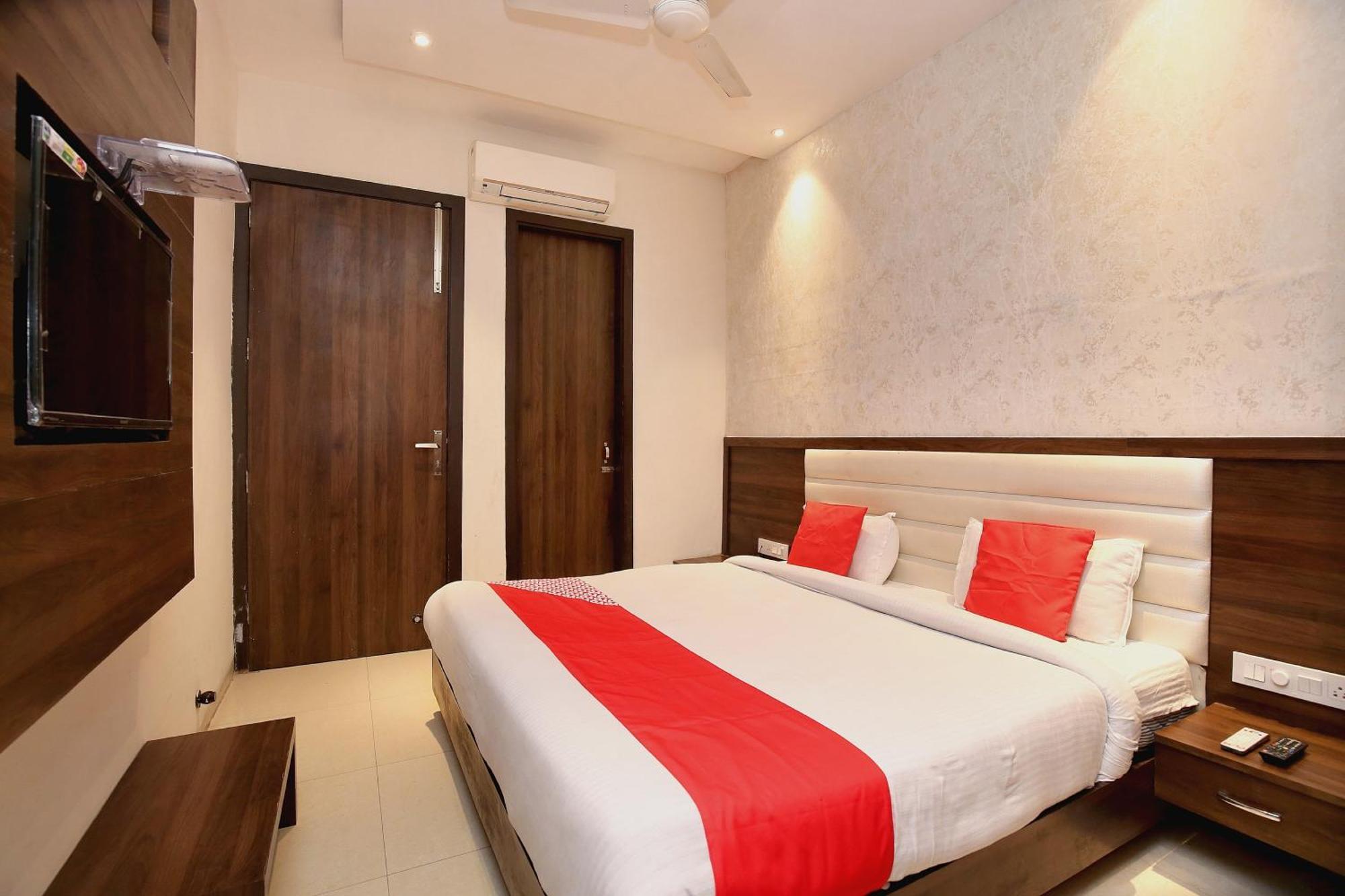 Super Hotel O Winner Inn Amritsar Exterior foto