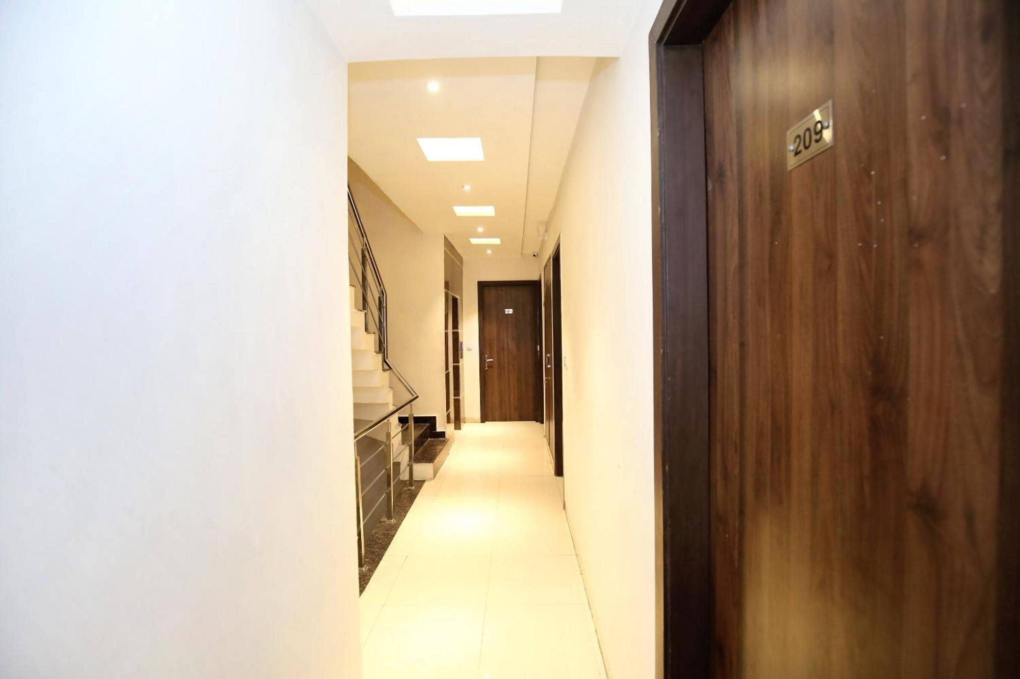 Super Hotel O Winner Inn Amritsar Exterior foto